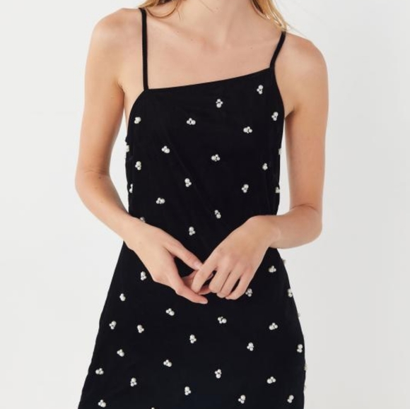 M Assymentrical Pearl-beaded Velvet Midi Black Dress UO - Picture 3 of 9